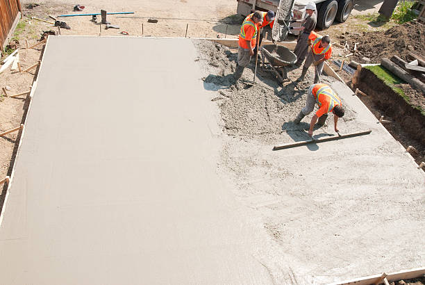 Best Concrete Slab Construction in Alorton, IL